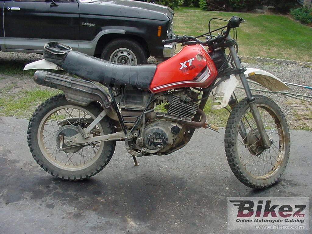 Yamaha XT 550 poster